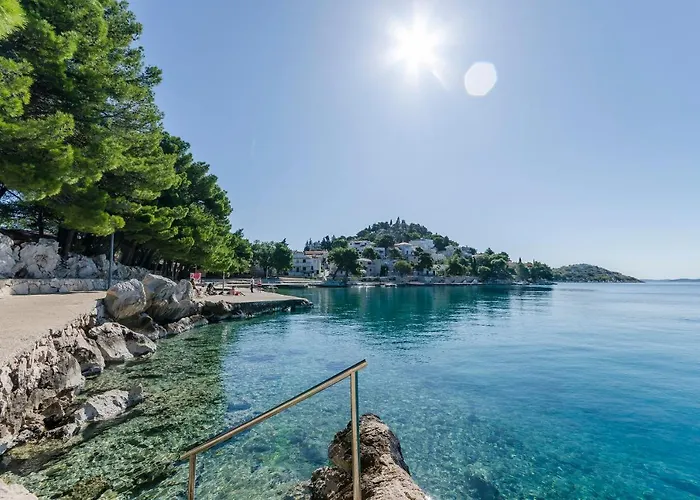 And Lotus 아파트 *